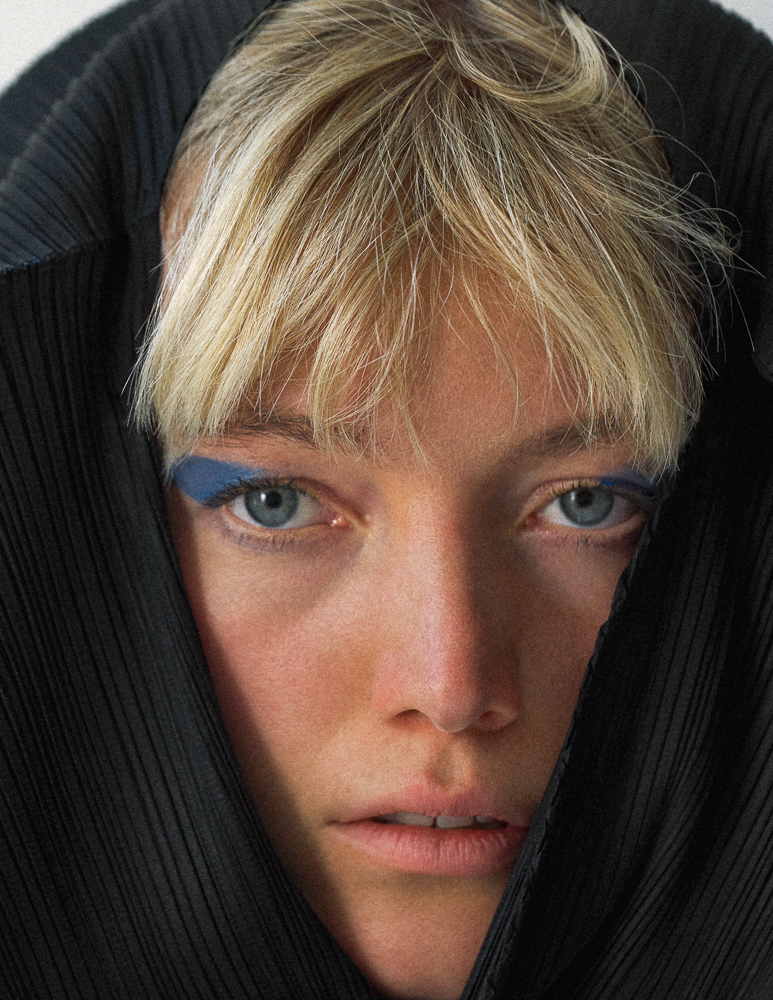 Lou Schoof by New York fashion photographer Emily Soto shot in studio