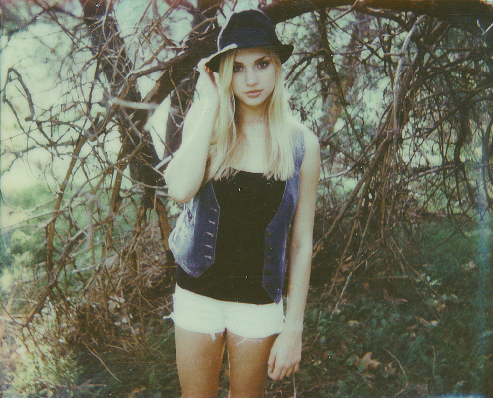 © Emily Soto
